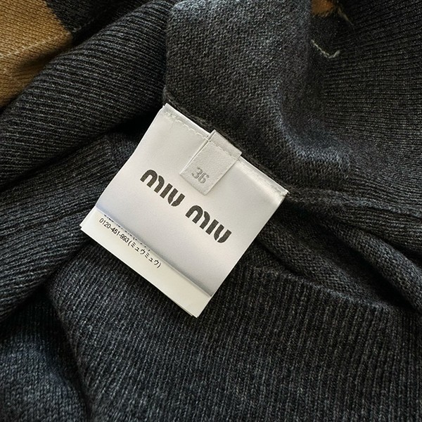 最新でオシャレミュウミュウ スーパーコピー カシミヤ ニット ポロシャツ myh48874